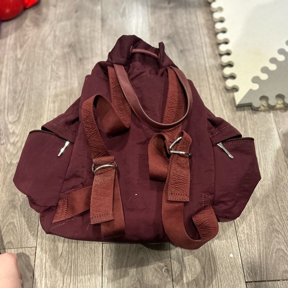 Matt and Nat Diaper Bag - Picture 3 of 7